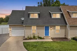 999 N 900 W, West Bountiful, UT 84087 - Photo 3