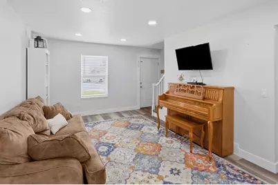 999 N 900 W, West Bountiful, UT 84087 - Photo 27