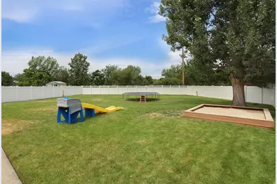999 N 900 W, West Bountiful, UT 84087 - Photo 7