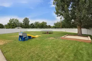 999 N 900 W, West Bountiful, UT 84087 - Photo 7