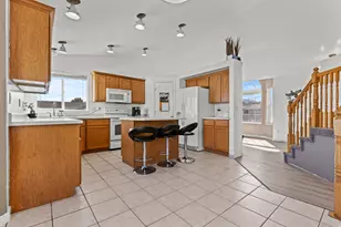 4121 Westlake Dr, Roy, UT 84067 - Photo 11