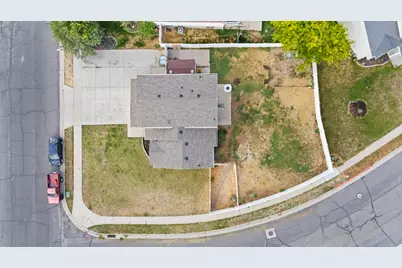 4121 Westlake Dr, Roy, UT 84067 - Photo 37