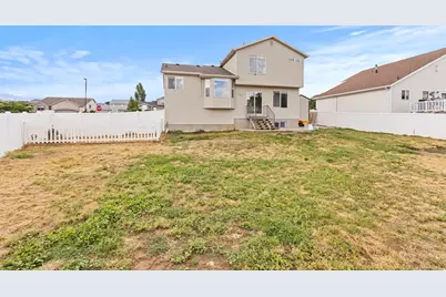 4121 Westlake Dr, Roy, UT 84067 - Photo 29