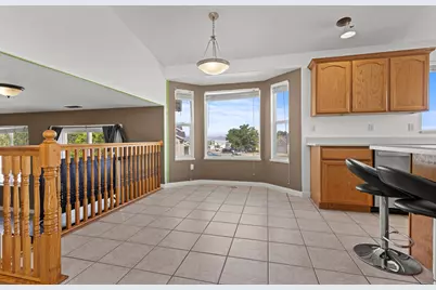 4121 Westlake Dr, Roy, UT 84067 - Photo 13