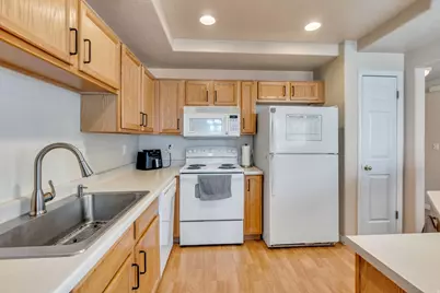 14272 S Daisyfield Dr, Draper, UT 84020 - Photo 5