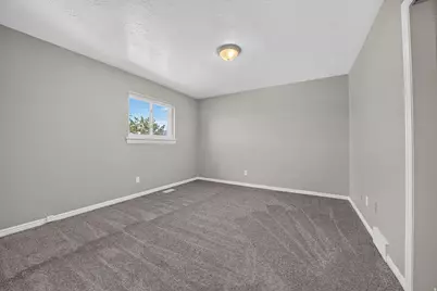 5473 S Walden Wood Cir W, Murray, UT 84123 - Photo 23