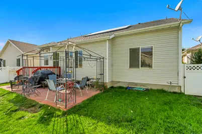 8433 S 6465 W, West Jordan, UT 84081 - Photo 19