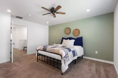 937 E Hercules Ct, Layton, UT 84040 - Photo 17