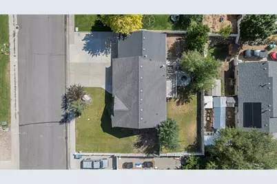 305 N Appleview Dr E, Santaquin, UT 84655 - Photo 33