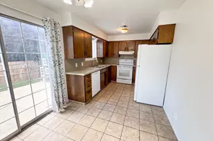 195 W 1190 N, Logan, UT 84341 - Photo 5