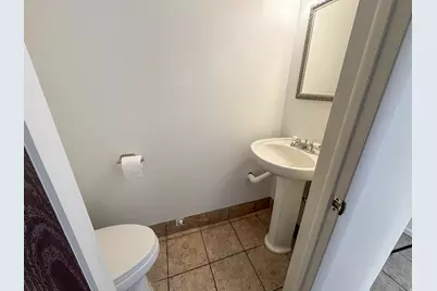 195 W 1190 N, Logan, UT 84341 - Photo 9