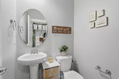 2030 E Foothill Way, Layton, UT 84040 - Photo 13