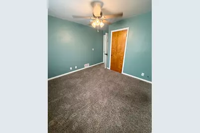 1055 E Sherwood Dr, Ogden, UT 84404 - Photo 17