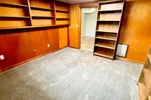 1055 E Sherwood Dr, Ogden, UT 84404 - Photo 27