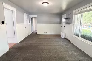 1055 E Sherwood Dr, Ogden, UT 84404 - Photo 9