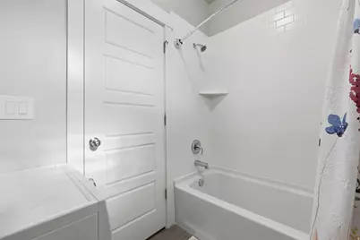 11704 S 2610 W, Riverton, UT 84065 - Photo 37