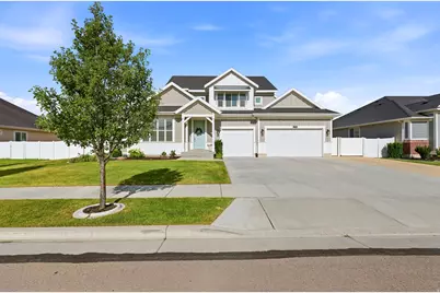 11704 S 2610 W, Riverton, UT 84065 - Photo 9