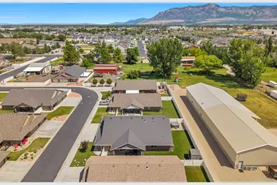 2626 S 2225 W, West Haven, UT 84401 - Photo 35