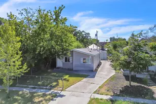 334 S 1000 W, Salt Lake City, UT 84104 - Photo 9