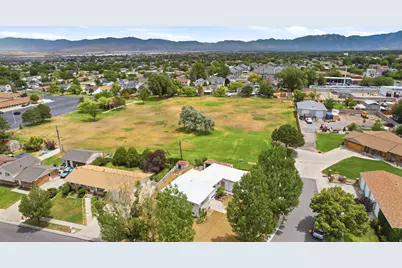 8240 W 3475 S, Magna, UT 84044 - Photo 37