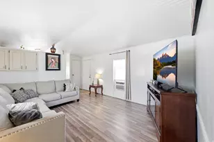 1525 S 400 E, Springville, UT 84663 - Photo 11