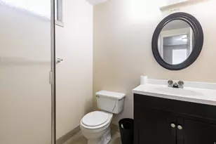 373 E 1200 N, Centerville, UT 84014 - Photo 15