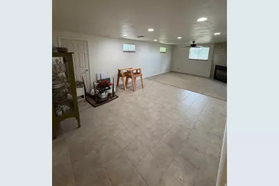 373 E 1200 N, Centerville, UT 84014 - Photo 19