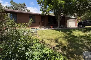 373 E 1200 N, Centerville, UT 84014 - Photo 1