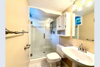 2123 E Hubbard Ave S, Salt Lake City, UT 84108 - Photo 35