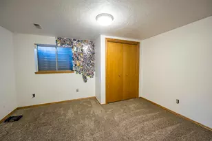 2249 E Gambel Oak Dr S, Sandy, UT 84092 - Photo 63