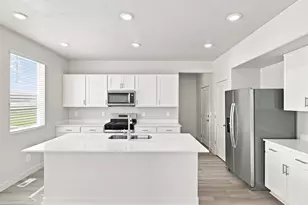 912 E Eden St, Eagle Mountain, UT 84005 - Photo 11