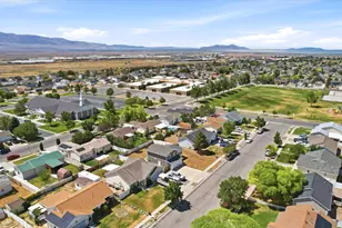 1038 S 860 W, Tooele, UT 84074 - Photo 31