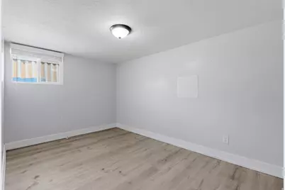 422 S Main St, Tooele, UT 84074 - Photo 19