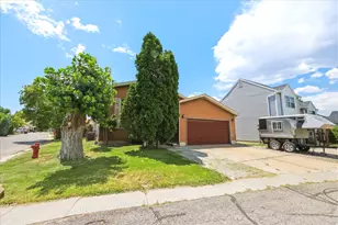 4631 W Dunsmoore Way, Salt Lake City, UT 84120 - Photo 41