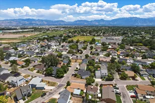 4631 W Dunsmoore Way, Salt Lake City, UT 84120 - Photo 43
