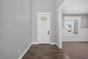 36 W Syracuse Rd, Vineyard, UT 84059 - Photo 7