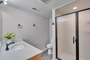 374 E 700 S, Farmington, UT 84025 - Photo 19
