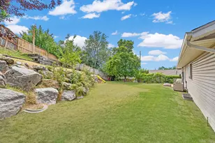 374 E 700 S, Farmington, UT 84025 - Photo 27