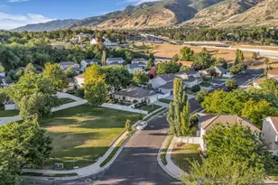 1234 W Oakridge Dr N, Farmington, UT 84025 - Photo 31