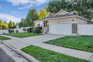 1234 W Oakridge Dr N, Farmington, UT 84025 - Photo 3