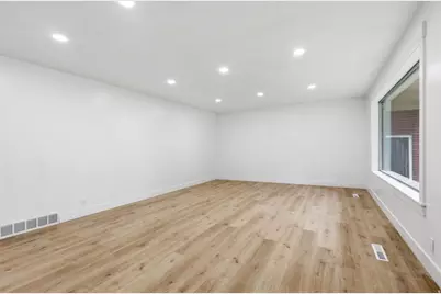 195 E Main St, Wellsville, UT 84339 - Photo 5