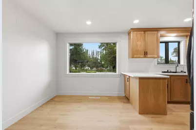 195 E Main St, Wellsville, UT 84339 - Photo 9