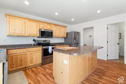 181 W Caracara St, Saratoga Springs, UT 84045 - Photo 17