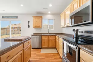 181 W Caracara St, Saratoga Springs, UT 84045 - Photo 19