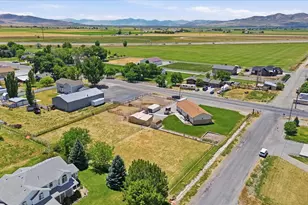 618 S 1000 W, Tremonton, UT 84337 - Photo 65