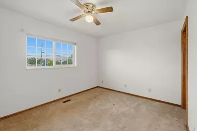 618 S 1000 W, Tremonton, UT 84337 - Photo 29