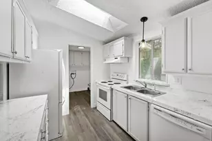 2875 400 W, Layton, UT 84041 - Photo 5