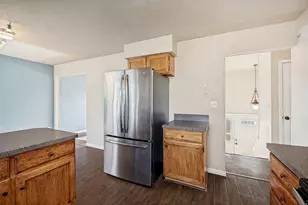 2252 S 400 W, Clearfield, UT 84015 - Photo 9