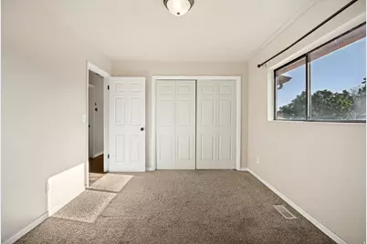 2252 S 400 W, Clearfield, UT 84015 - Photo 19