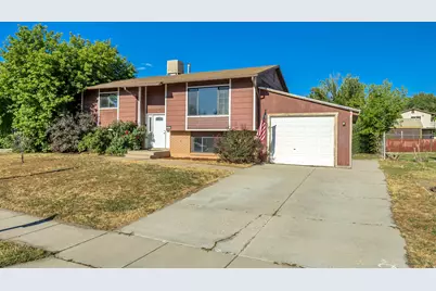 2252 S 400 W, Clearfield, UT 84015 - Photo 31